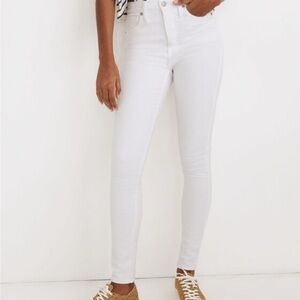 Madewell 10" High-Rise Skinny Jeans in Pure White